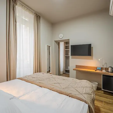 Miki Fiori Pensión San Remo